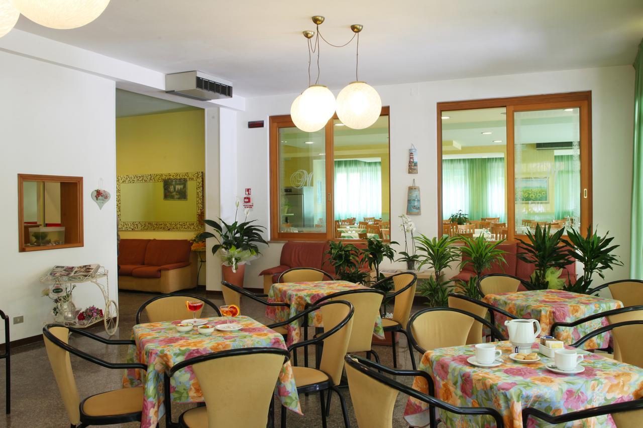 Hotel Marilinda Cesenatico Extérieur photo